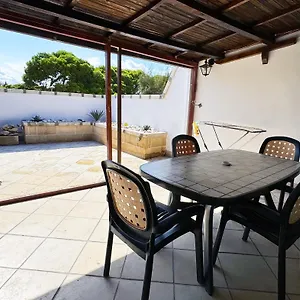 Apartment Casa Chiara, Roof Terrace, 100m To The Historical Center